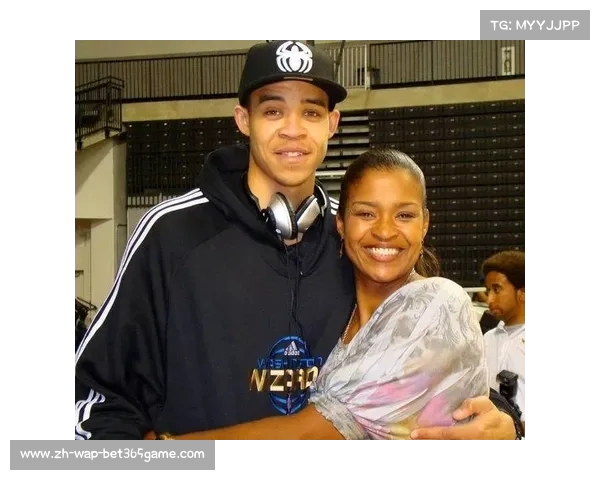 NBA球员纷纷入手Cybertruck，麦基的黑色版成为焦点(麦基是几号球衣)